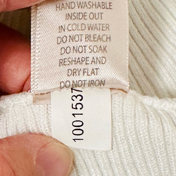 Twik by Simons Women’s Boat Neck Crop Dolman Sleeve Sweater Size L - Picture 8 of 8